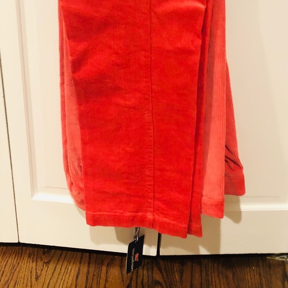 Vineyard Vines Slim-Fit Corduroy Breaker Pant - Picture 2 of 2